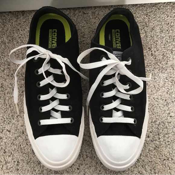Converse Chuck Taylor II LunarionBlack and White Sneakers. Mens 8 - Picture 2 of 16